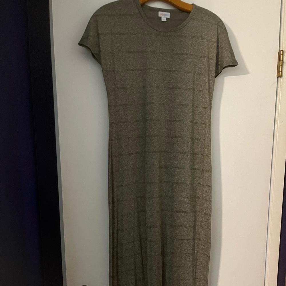 LuLaRoe Maria maxi dress, size xs, olive with a faint stripe